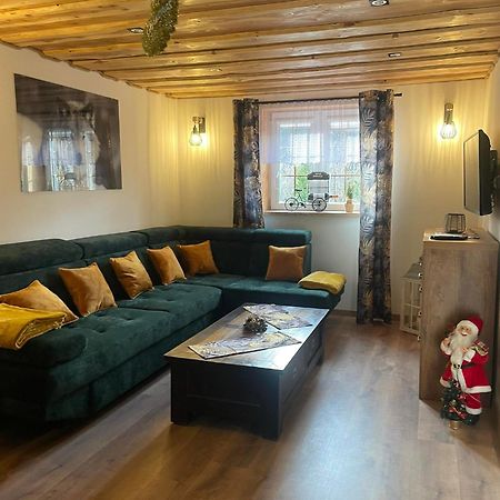 Jaskowa Chata Bieszczady Apartament Z Basenem Baligród Dış mekan fotoğraf