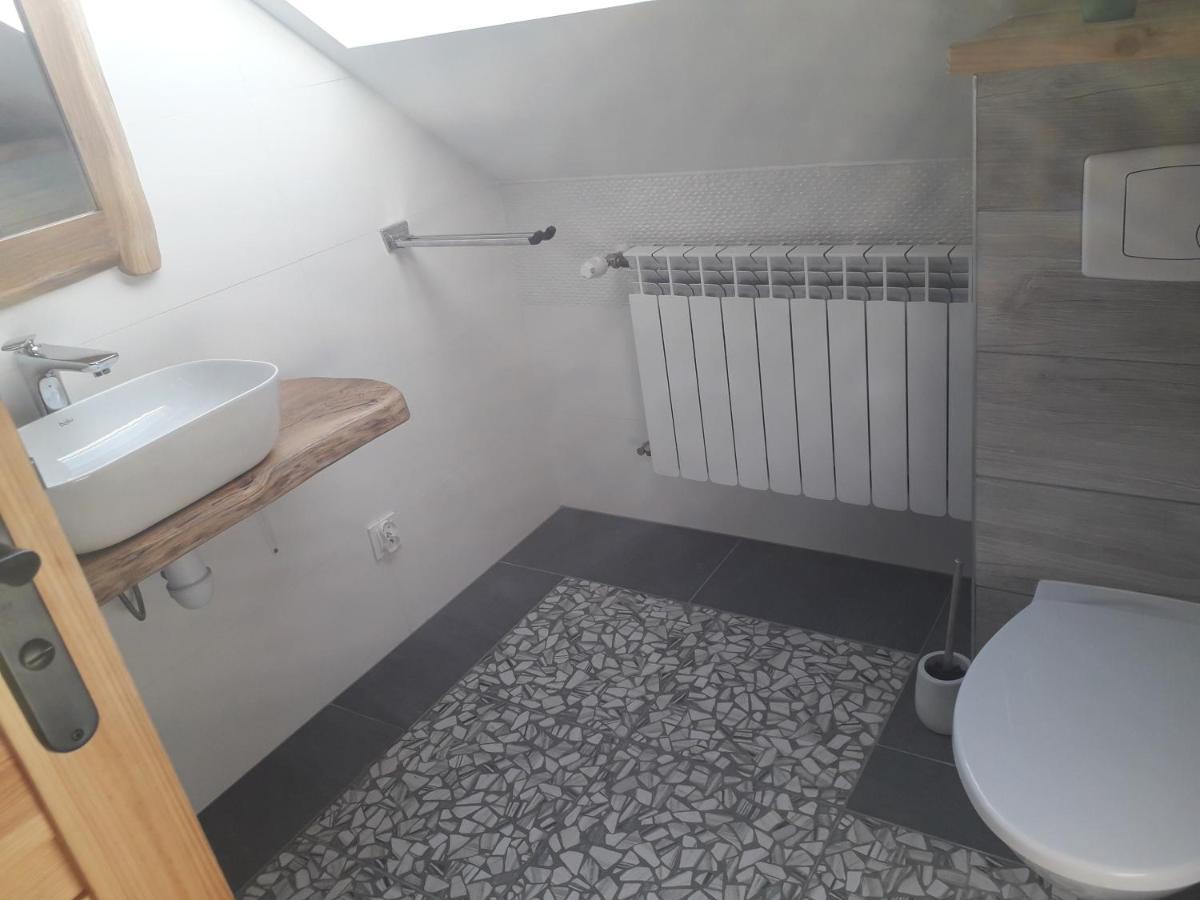 Jaskowa Chata Bieszczady Apartament Z Basenem Baligród Dış mekan fotoğraf