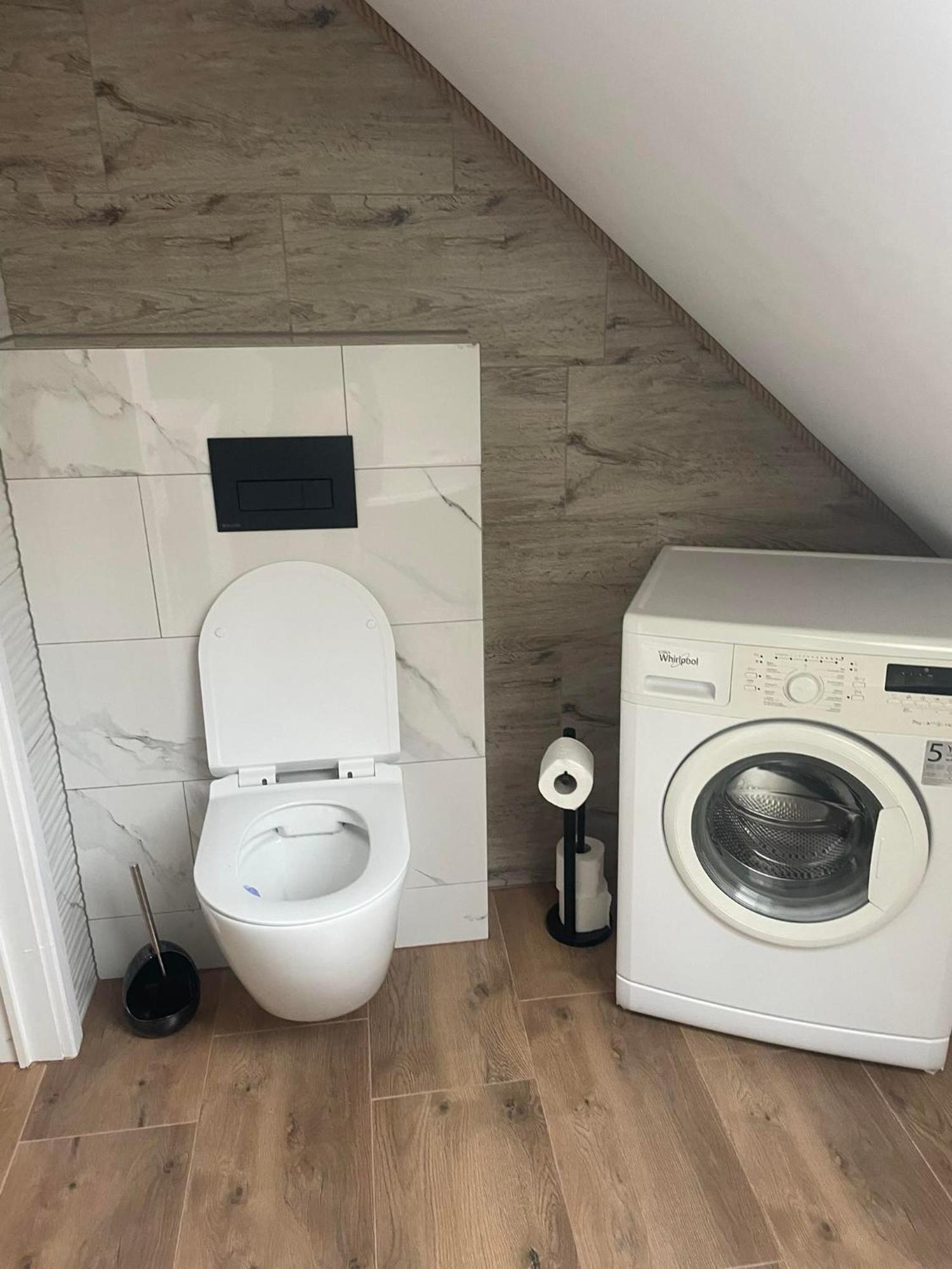 Jaskowa Chata Bieszczady Apartament Z Basenem Baligród Dış mekan fotoğraf