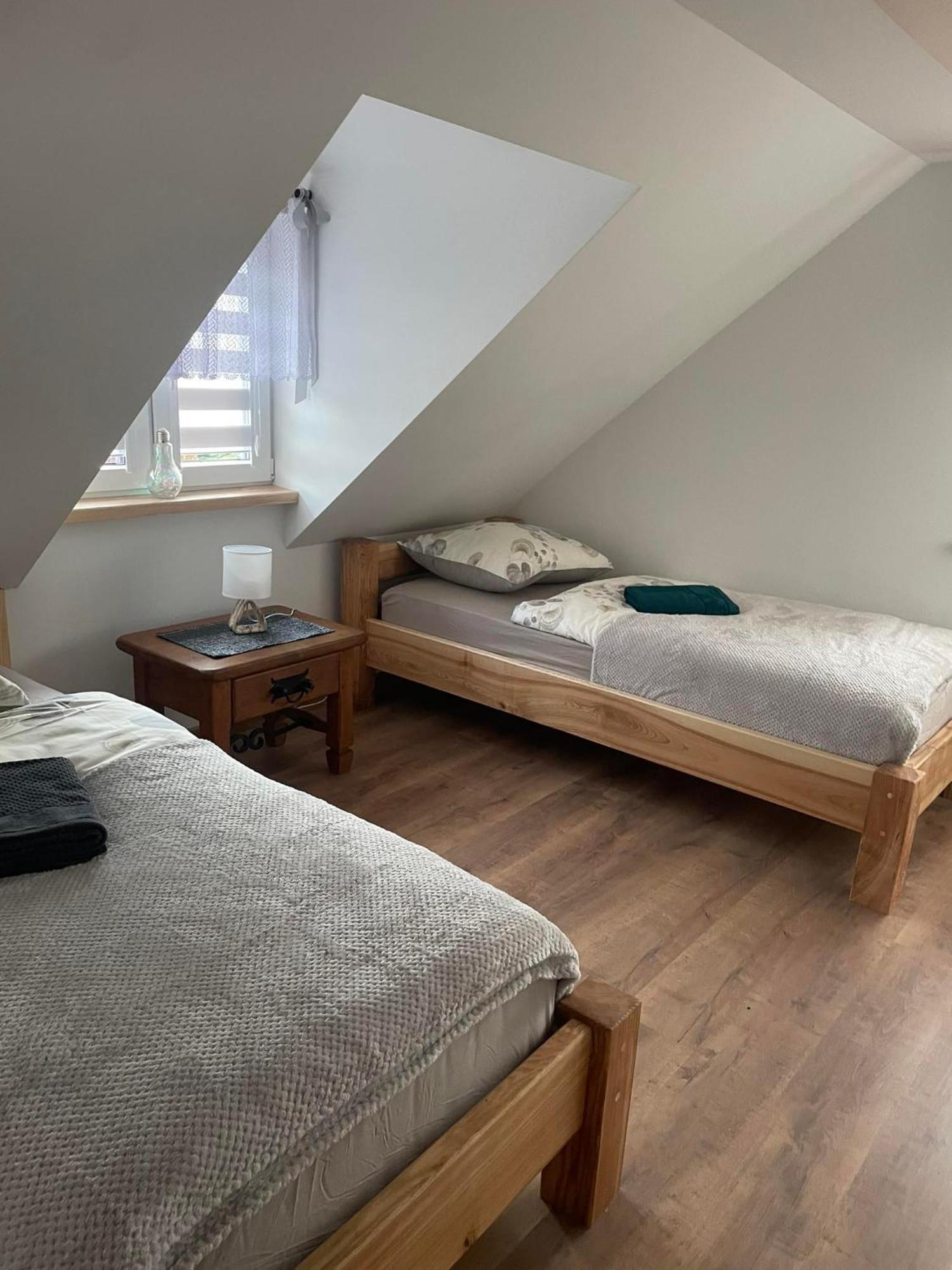 Jaskowa Chata Bieszczady Apartament Z Basenem Baligród Dış mekan fotoğraf