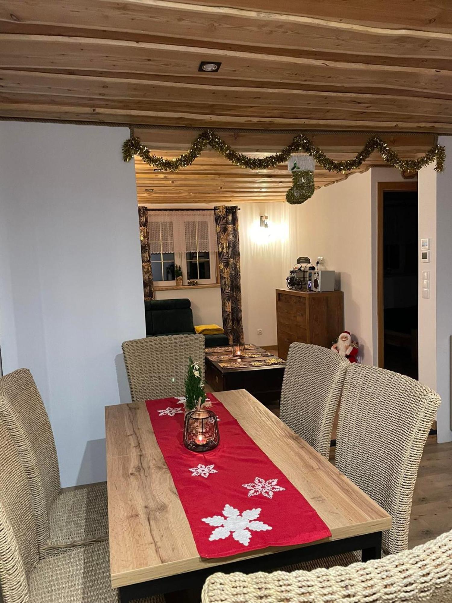 Jaskowa Chata Bieszczady Apartament Z Basenem Baligród Dış mekan fotoğraf